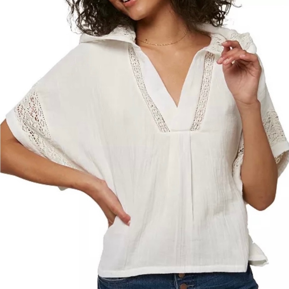 O’Neill - White lace with hoody Pool cover up